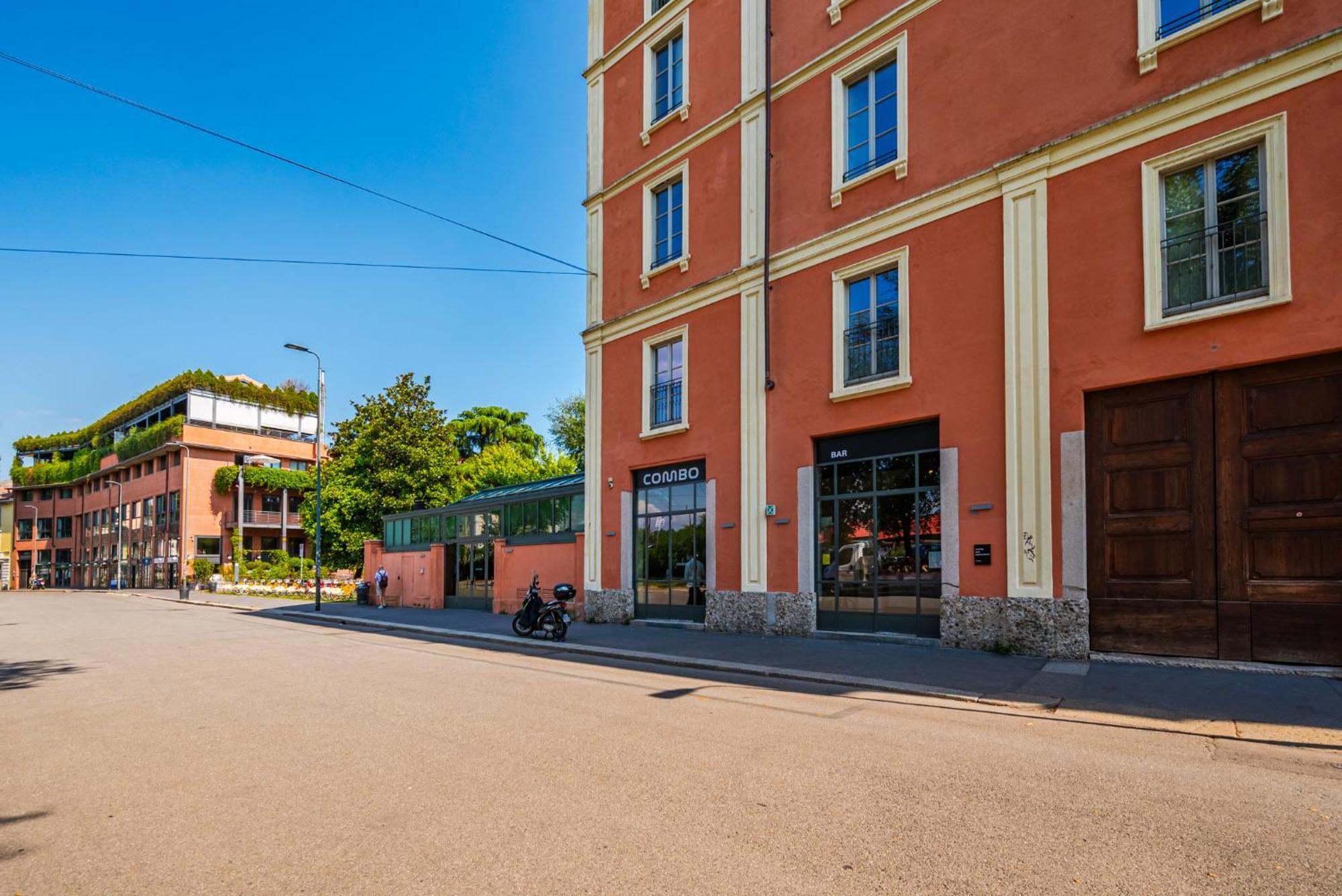 The Boutique Houses - In The Heart Of Navigli Milan Bagian luar foto