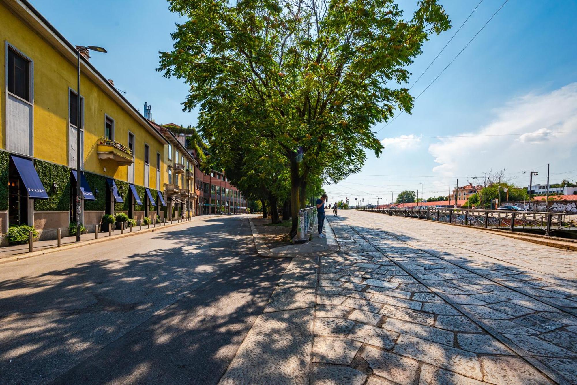 The Boutique Houses - In The Heart Of Navigli Milan Bagian luar foto